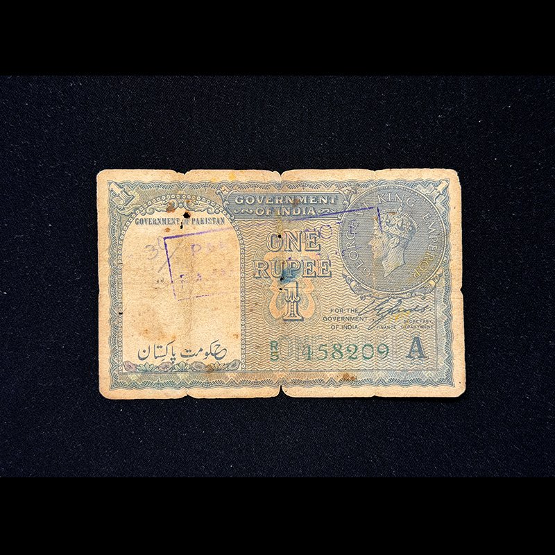 Pakistan Overprint on British India, 1940 Rupee 1 Banknote, Sign. C. E. Jones, Inset A, Pick# 1, (R5 458209)